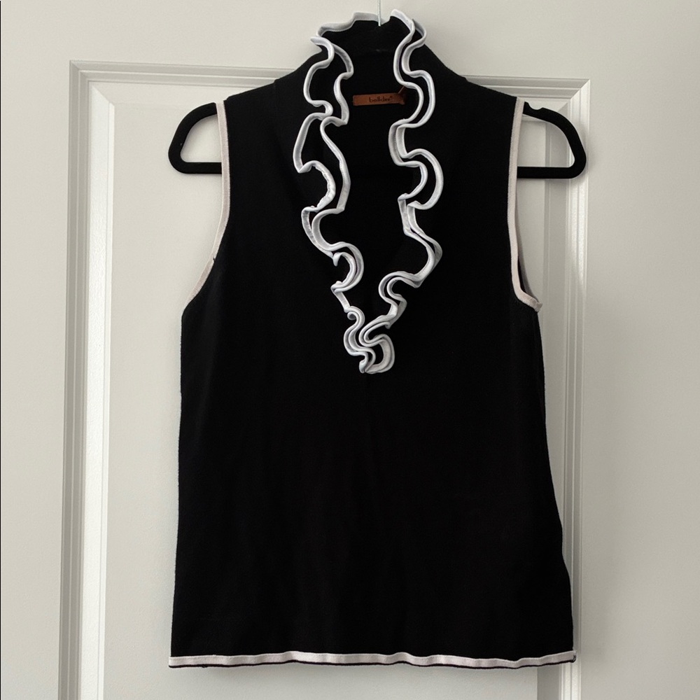 Belldini Size XL Ruffle-Neck Sleeveless Sweater Top